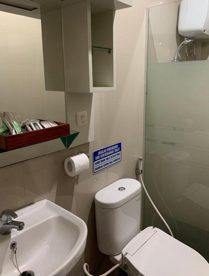 Platinum Setramurni Guest House Bandung 3Br Exterior photo